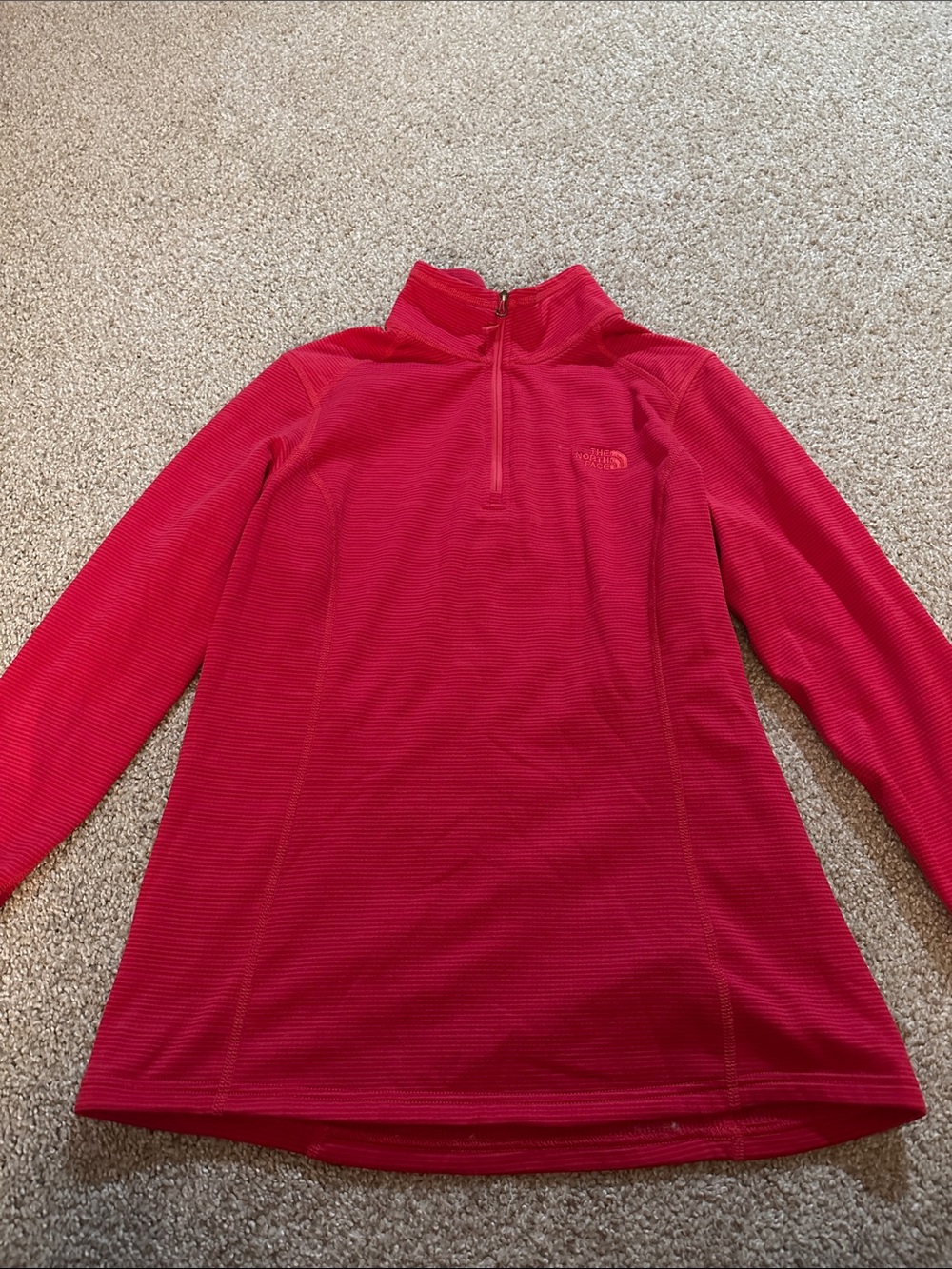 The North Face Women's Bright Pink Quarter-Zip Fleece Top